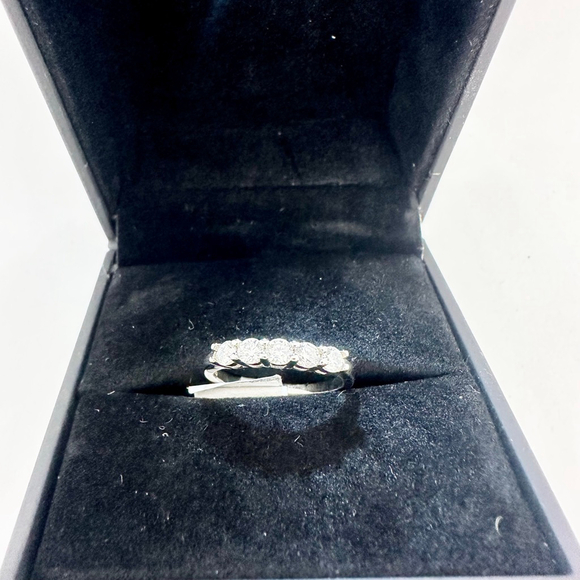 Moissanite Band 5 Stone Anniversary Wedding Ring 18K 925 GRA Round - Picture 4 of 7